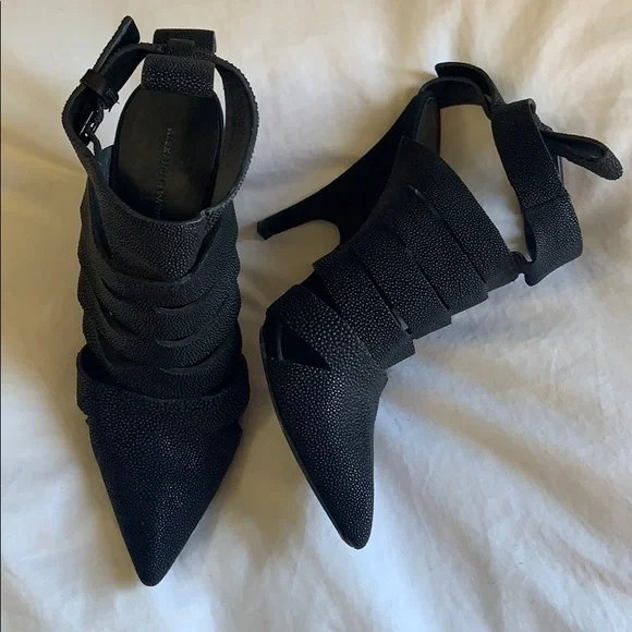 Authentic Alexander Wang Bianca Stingray Pointed Heel pump